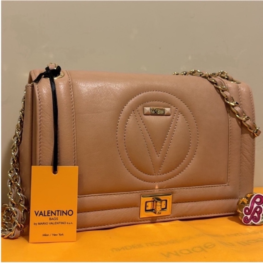 Valentino✨Alice Pink Quilted Bag by Mario Valentino